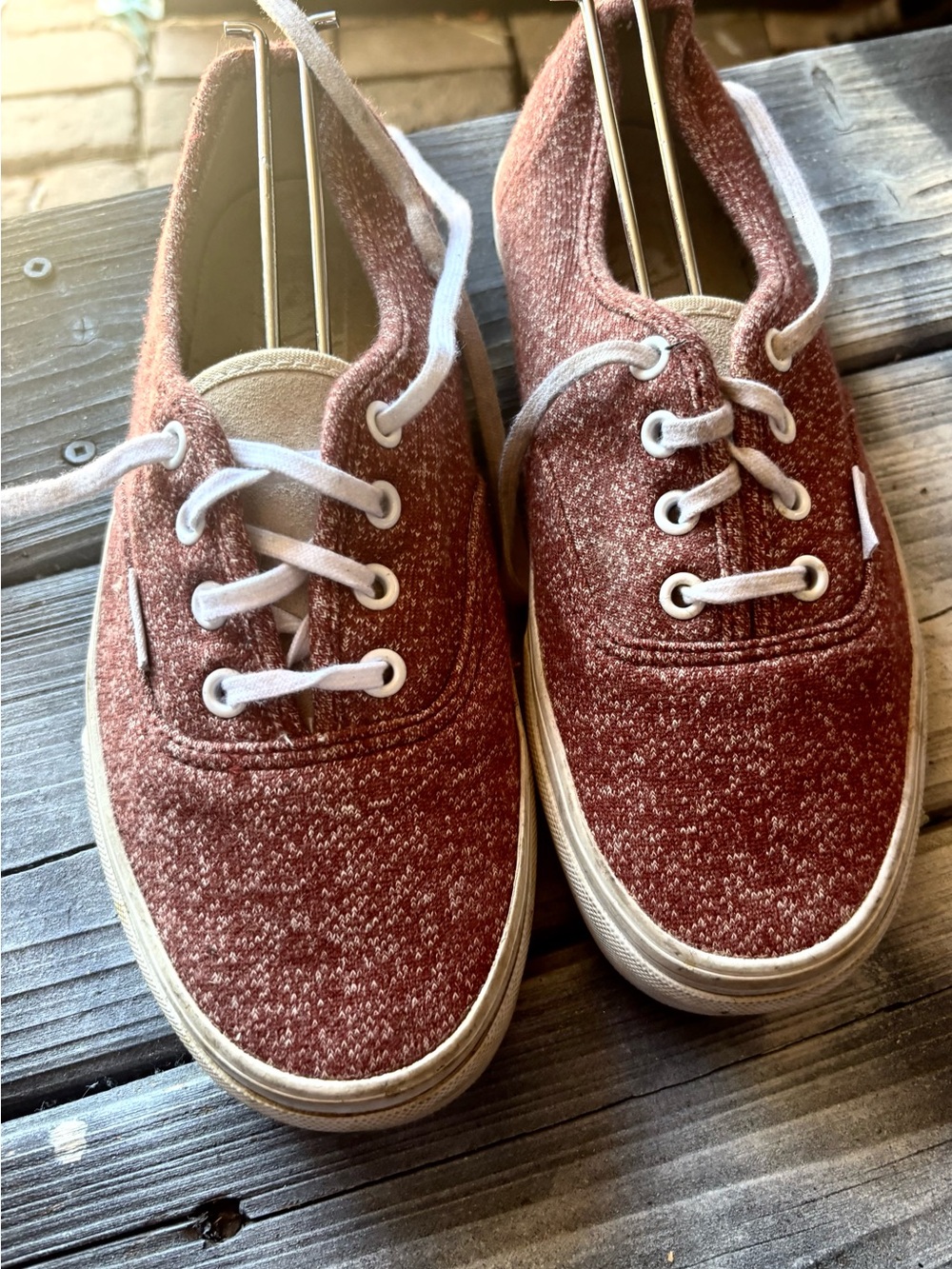 Vans Authentic Glitter Red Sneakers
#skateboarding #authentic womens 7.5